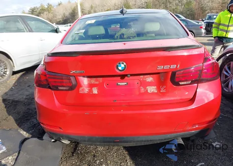 2013 BMW 328I xDrive z USA, uszkodzony, nr VIN WBA3B5C55DF593169